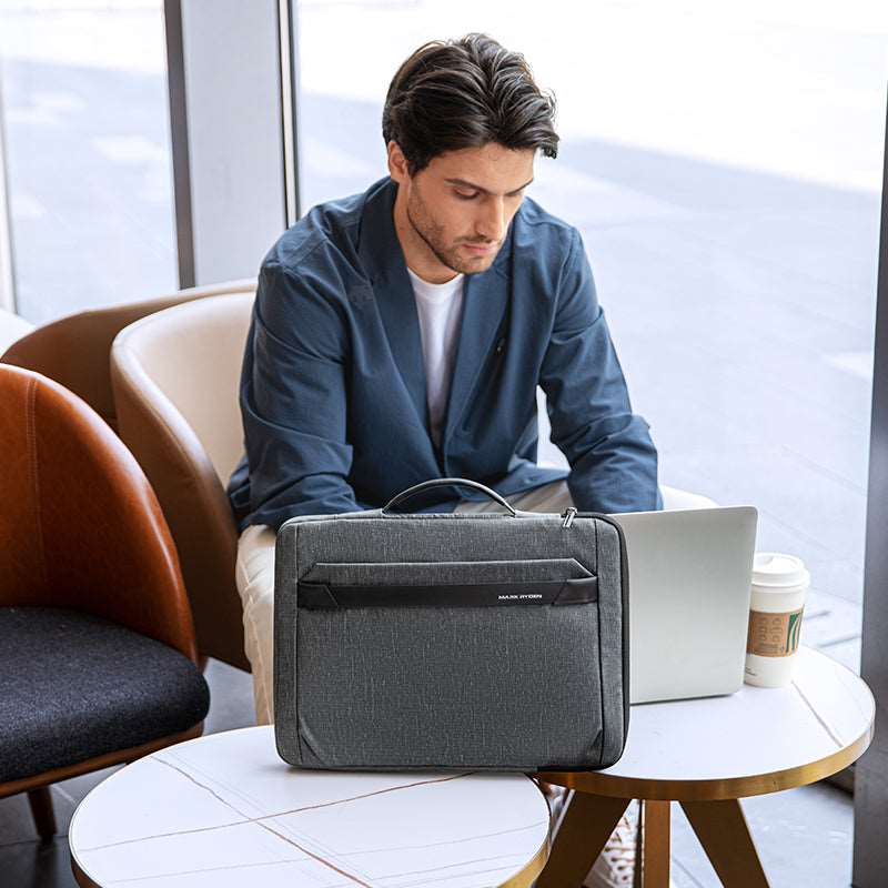 Partner: Business Simple laptop case