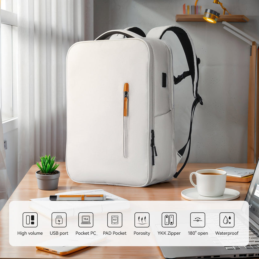 Urbanity: City Commuter Oxford USB Port 17.3 inch Laptop Backpack
